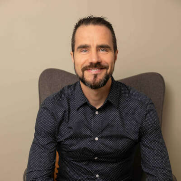 Marques Raphaël - Médium - Praticien en Hypnose