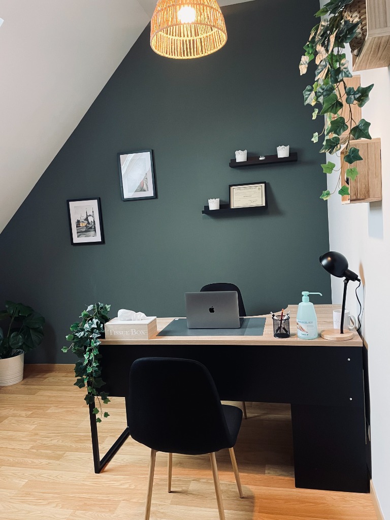 photo cabinet Ilhamy Adam 