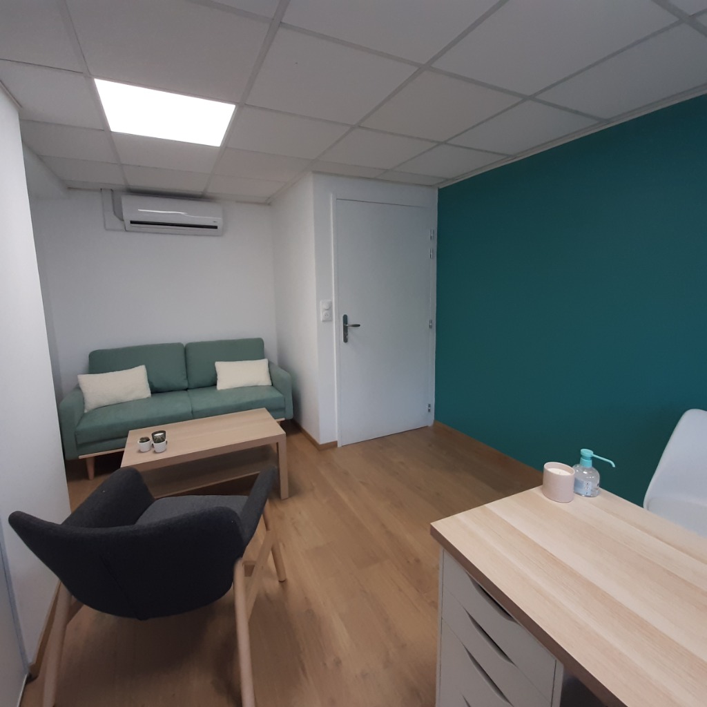 photo cabinet Estelle KIEBER-Centre de Soins des Chaprais 