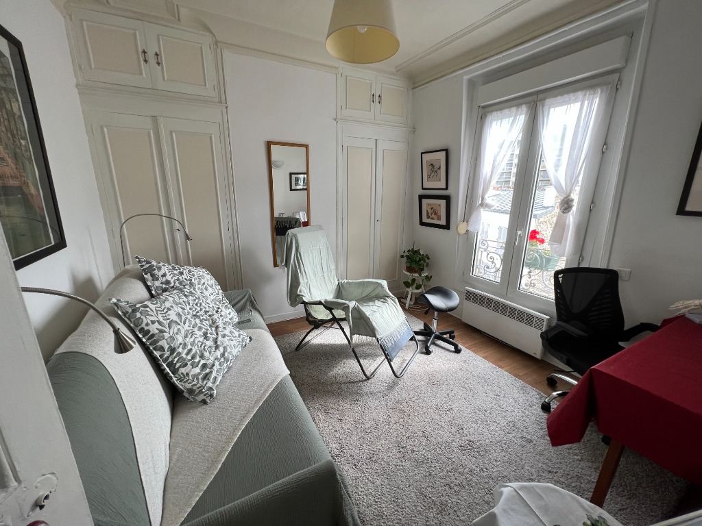 photo cabinet Clare Pierard