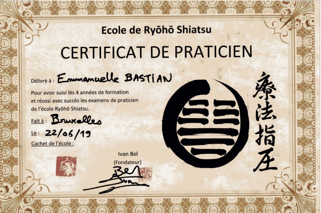 photo diplome Emmanuelle Bastian