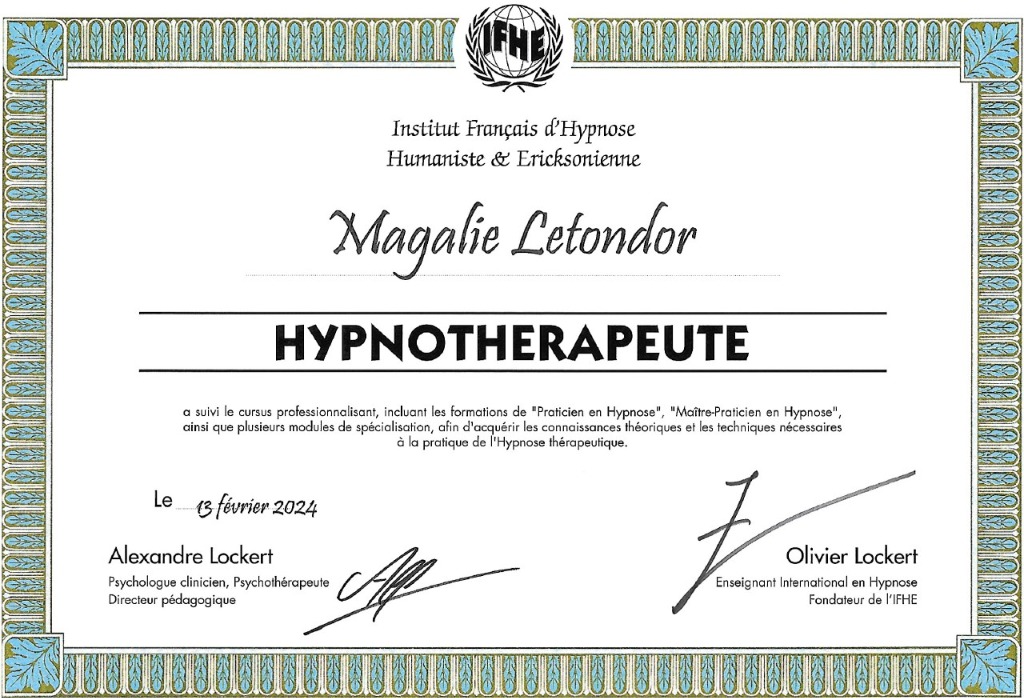 photo diplome Magalie LETONDOR