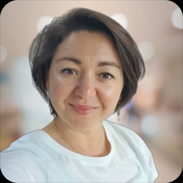 photo portrait Amel NaturoCoach