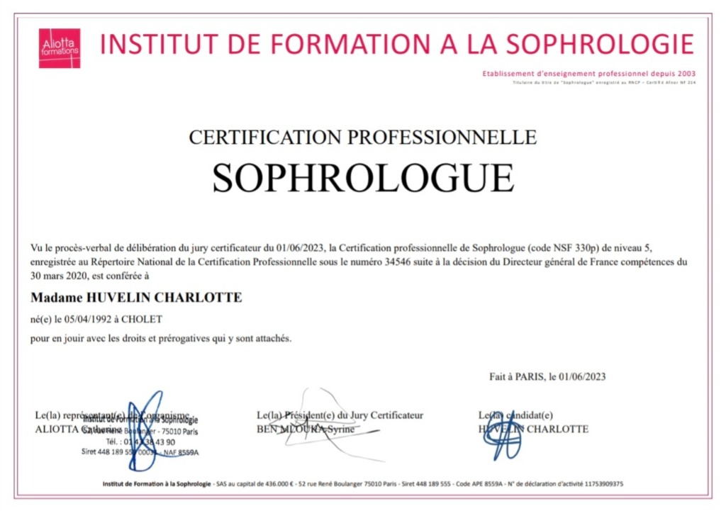 photo diplome Charlotte Huvelin