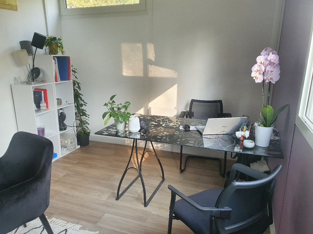 photo cabinet HEBERT Virginie