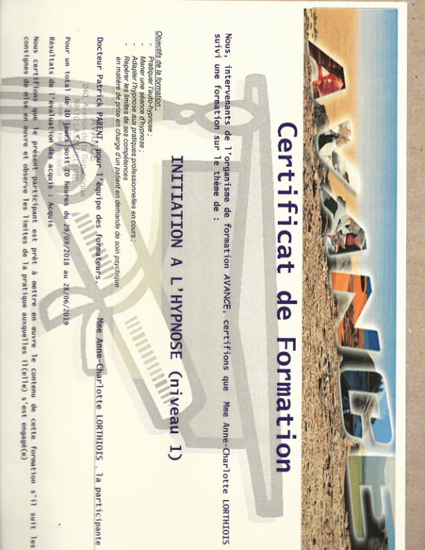 photo diplome Anne-Charlotte Lorthiois