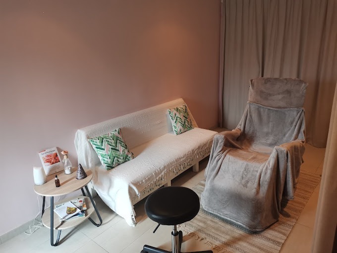 photo cabinet Caroline DHAHBI