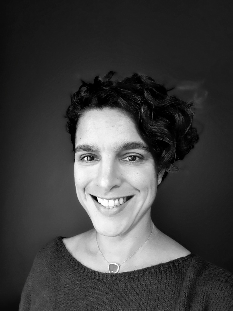 photo portrait Miryam Naturopathe Angers