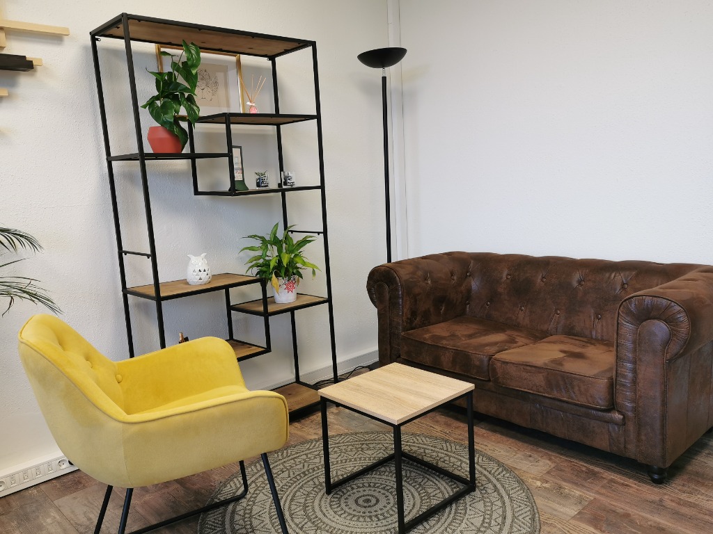 photo cabinet Régine Marchandise