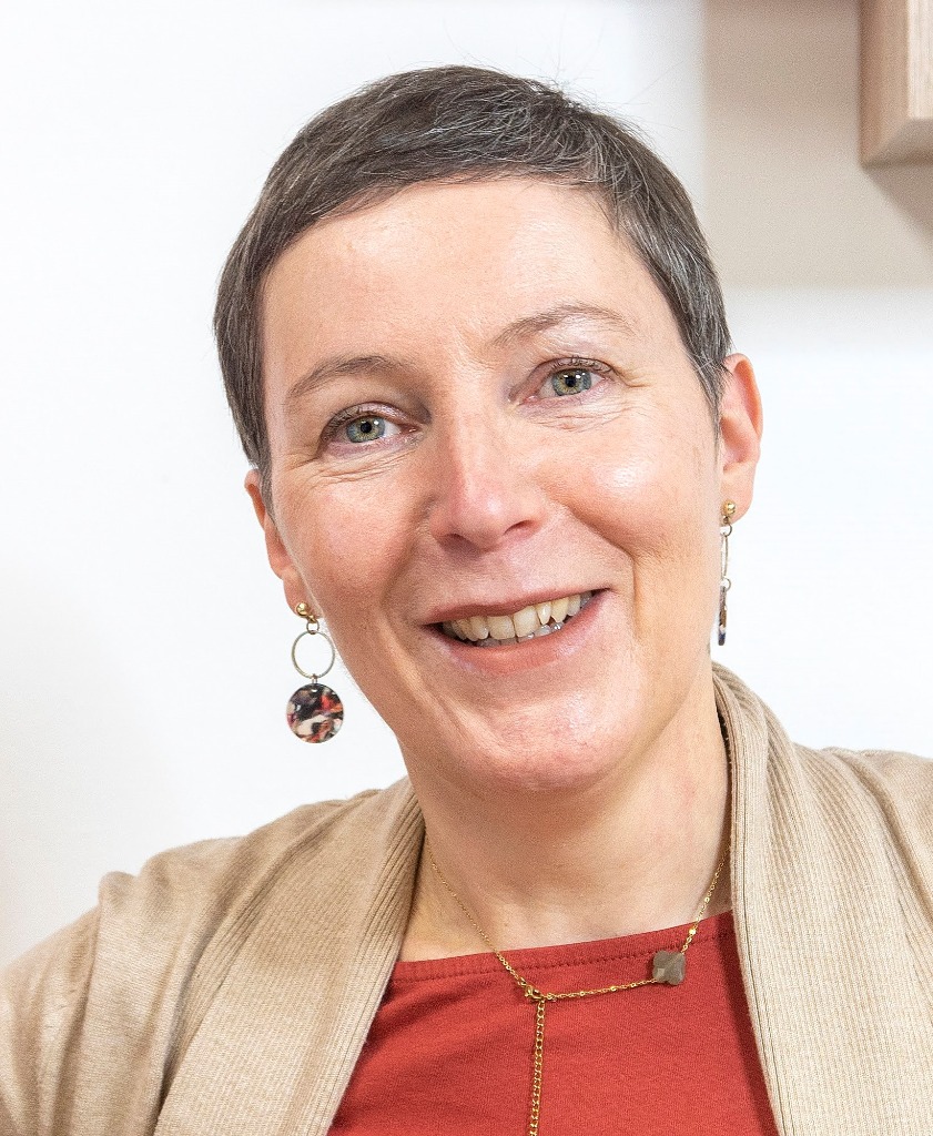 photo portrait ContributionS - Marchandise Régine