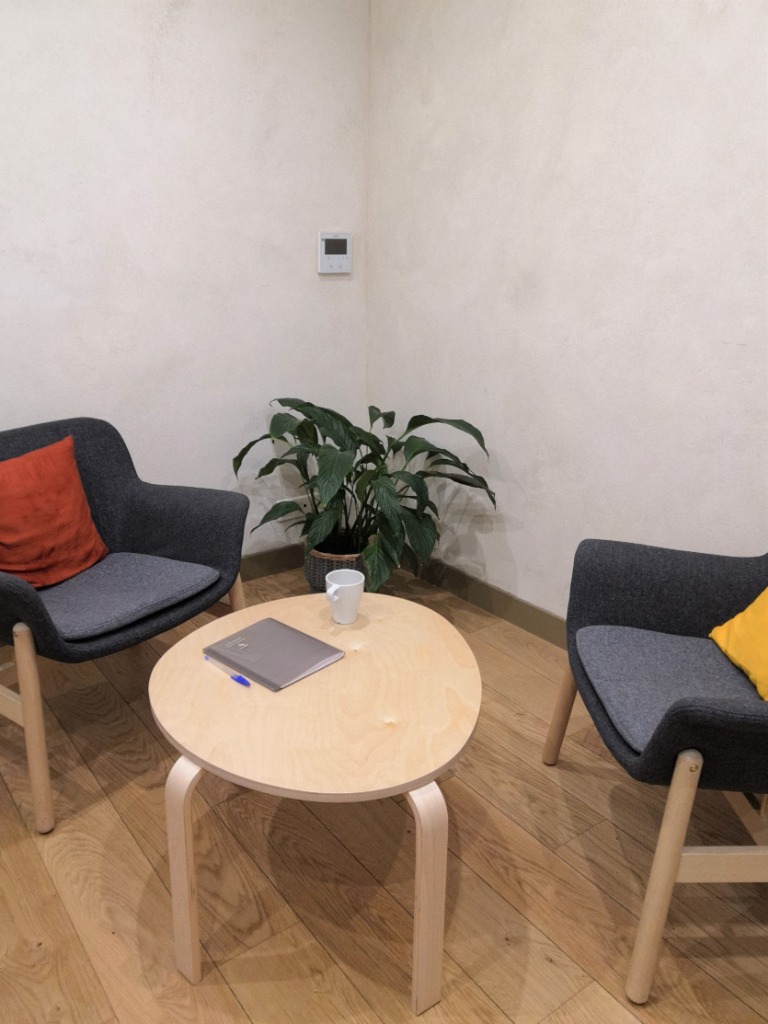 photo cabinet Chloé Greboval