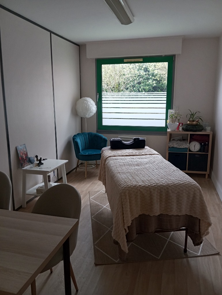 photo cabinet Deborah Yean