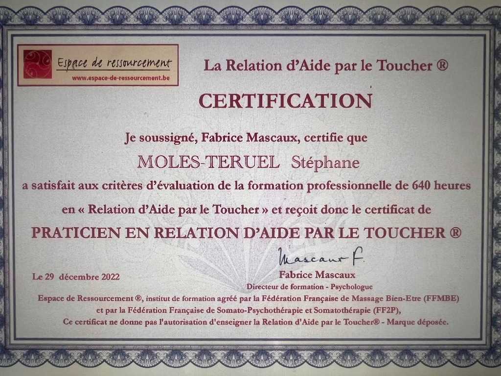 photo diplome Stéphane MOLES-TERUEL de SOMATEEZ