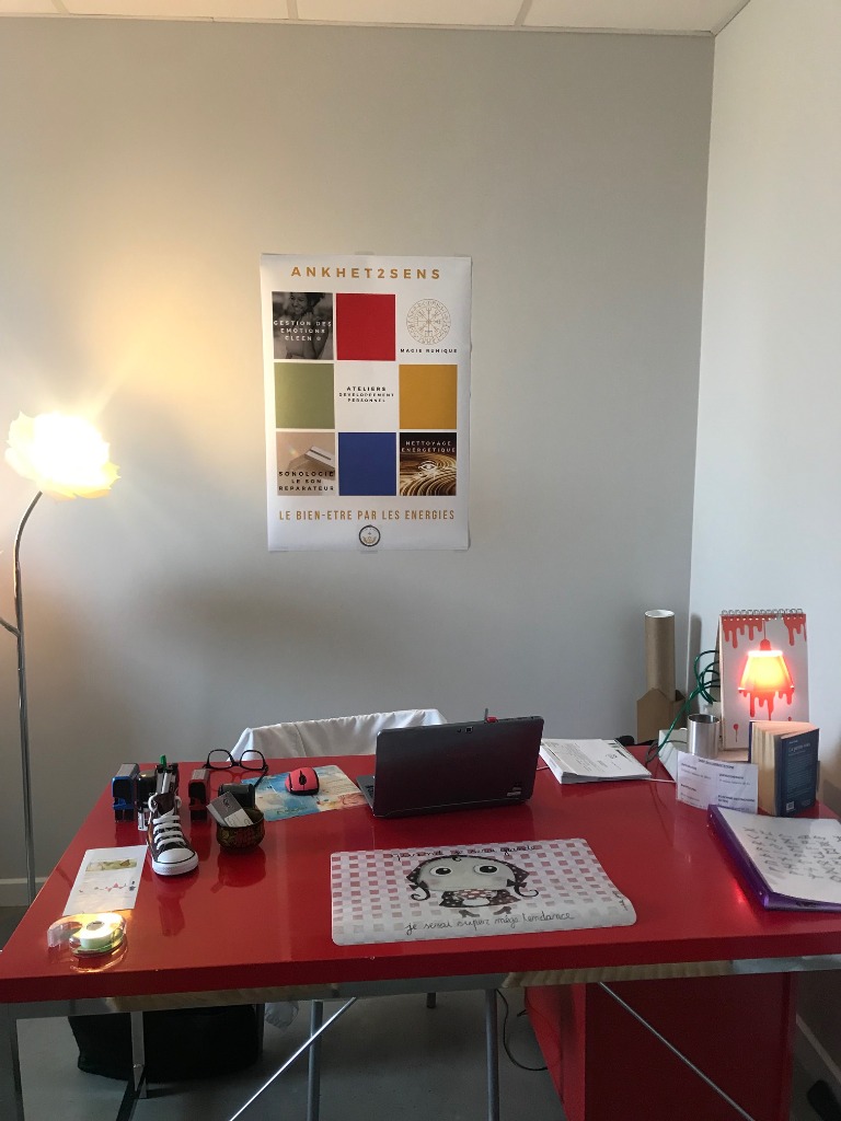 photo cabinet Isabelle Chartier chrysothérapeute