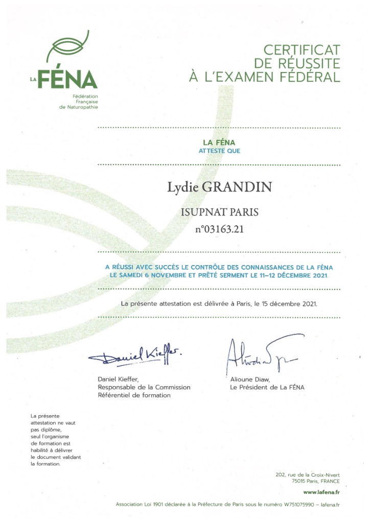 photo diplome Lydie GRANDIN