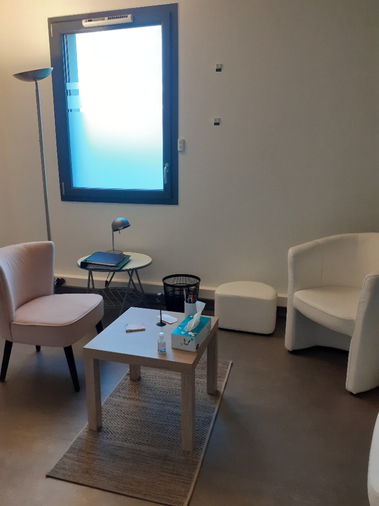 photo cabinet ANGELIQUE BARTHELEMY