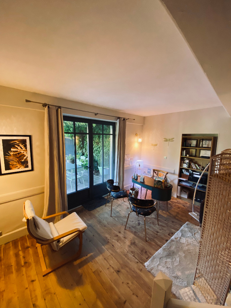 photo cabinet VANESSA LOMBARDI