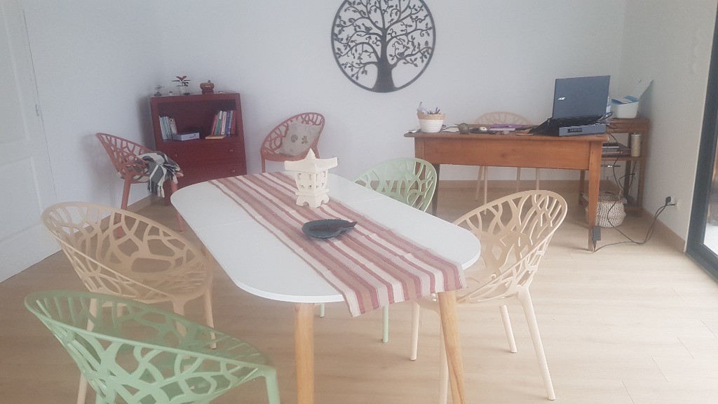 photo cabinet Marie-Noëlle LAURENCY