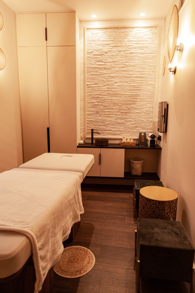 photo cabinet NASSIMA BOUCHAM THERAPEUTE HOLISTIQUE