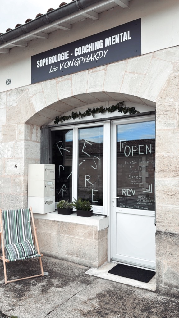 photo cabinet Léa Vongphakdy 