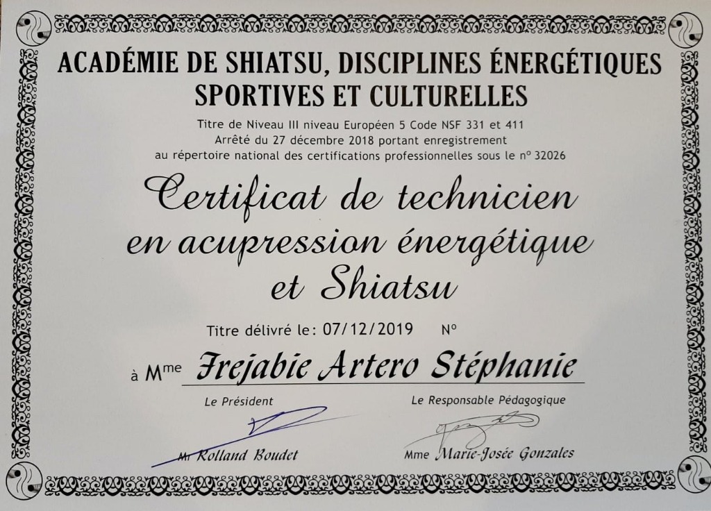 photo diplome Stephanie ARTERO