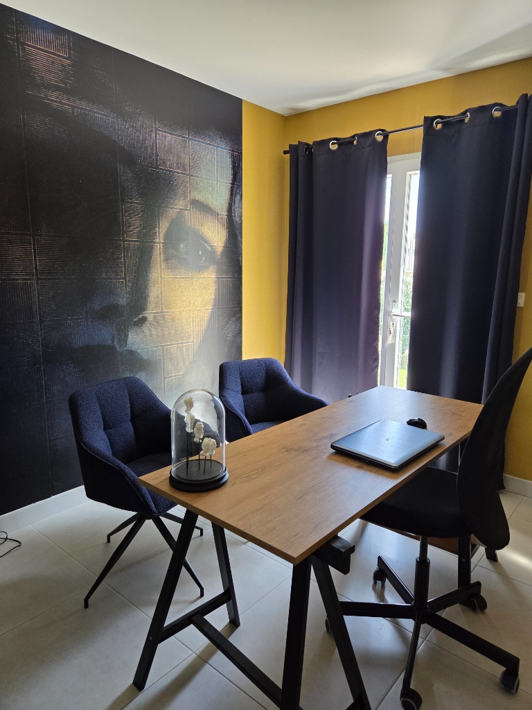 photo cabinet Marie ETHEVE