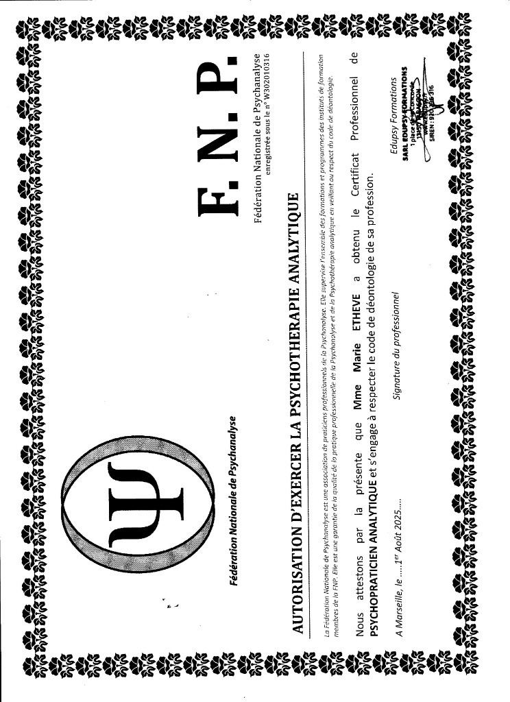 photo diplome Marie ETHEVE