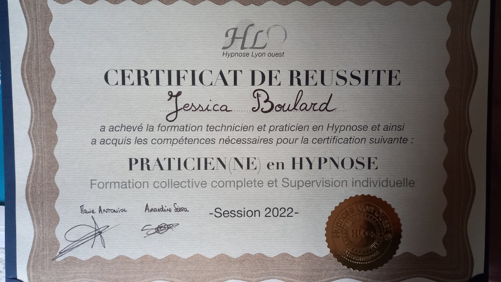 photo diplome Jessica B. Hypnothérapeute & Coach de vie