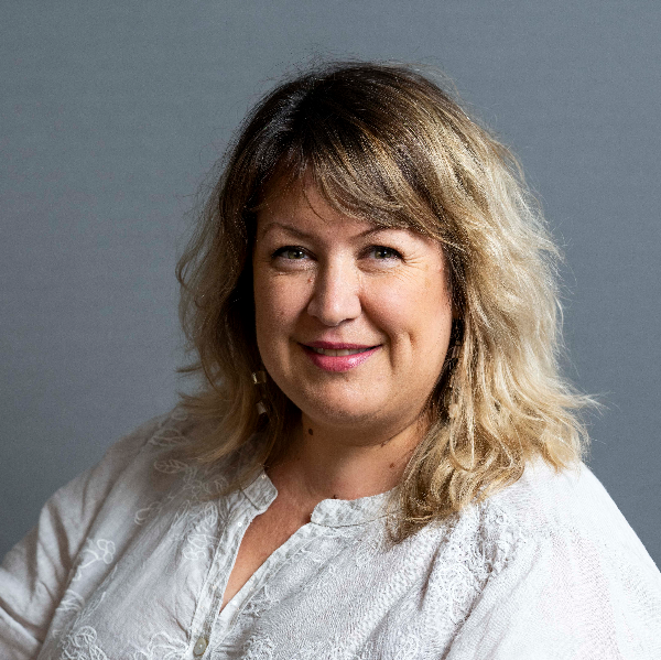 Julie RAGNOTTI, Essentialité - Mions / Corbas