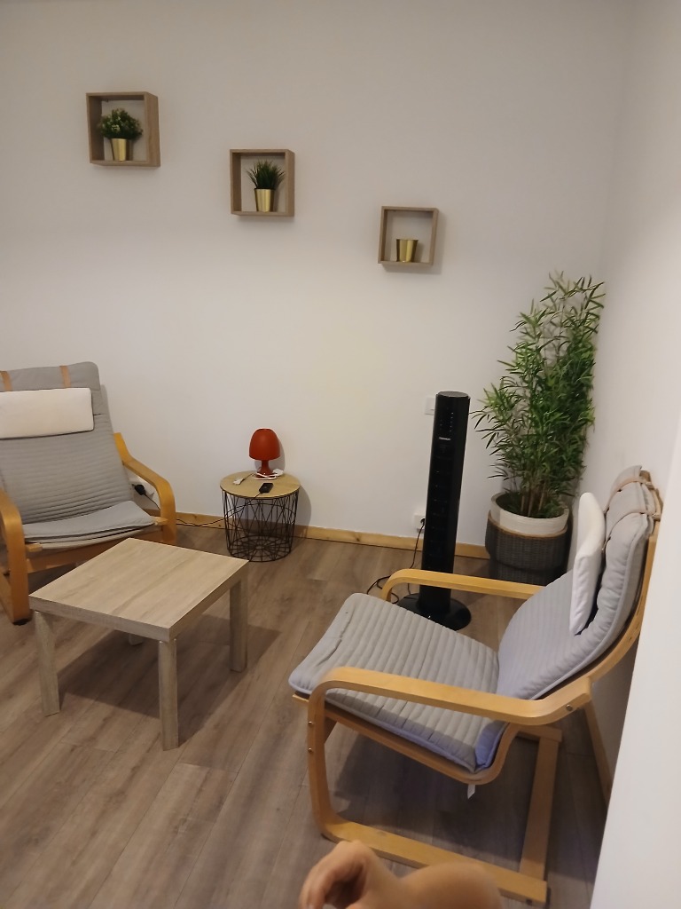 photo cabinet Sandrine Battaglia