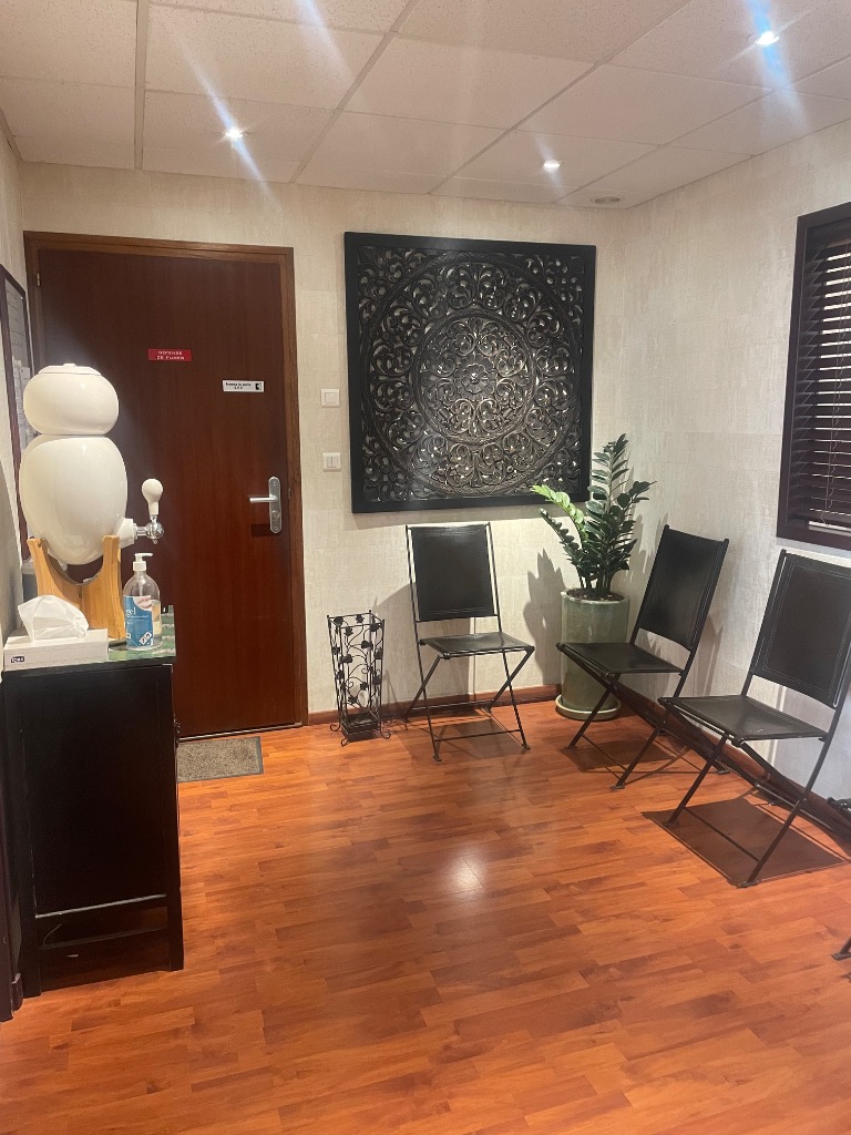 photo cabinet Amelia Gascon