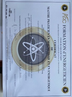 photo diplome Sandrine Cabrol Thérapeute