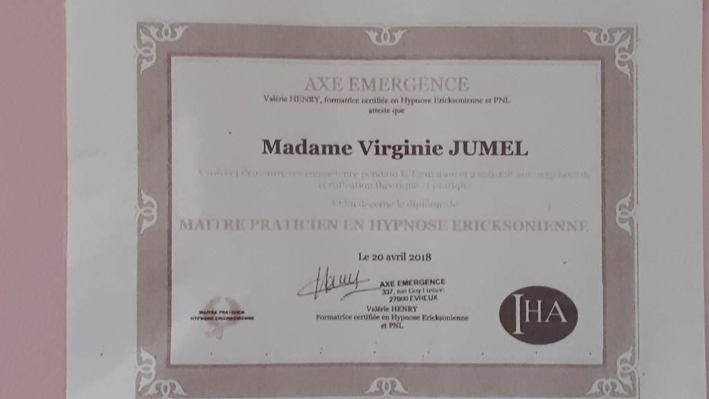 photo diplome Virginie JUMEL EI