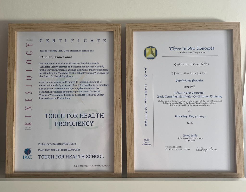 photo diplome CaroleAnne PASQUIER