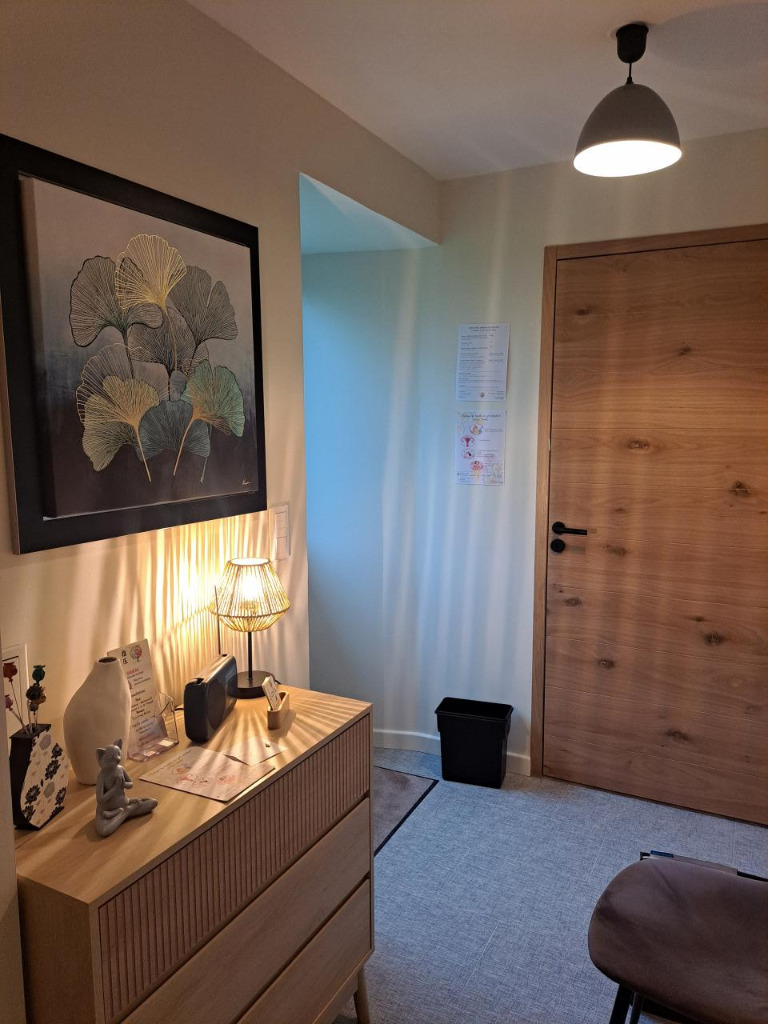 photo cabinet Hélène Pruel - Mouazé ( au Nord de Rennes)