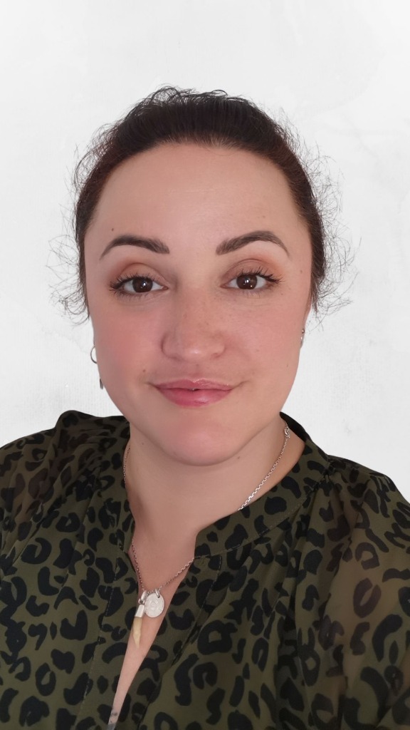 photo portrait Alexandra Bompard