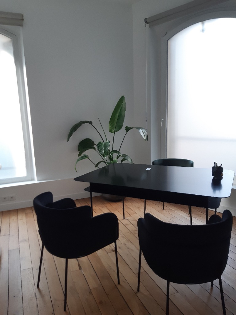 photo cabinet Isabelle CRUETTE