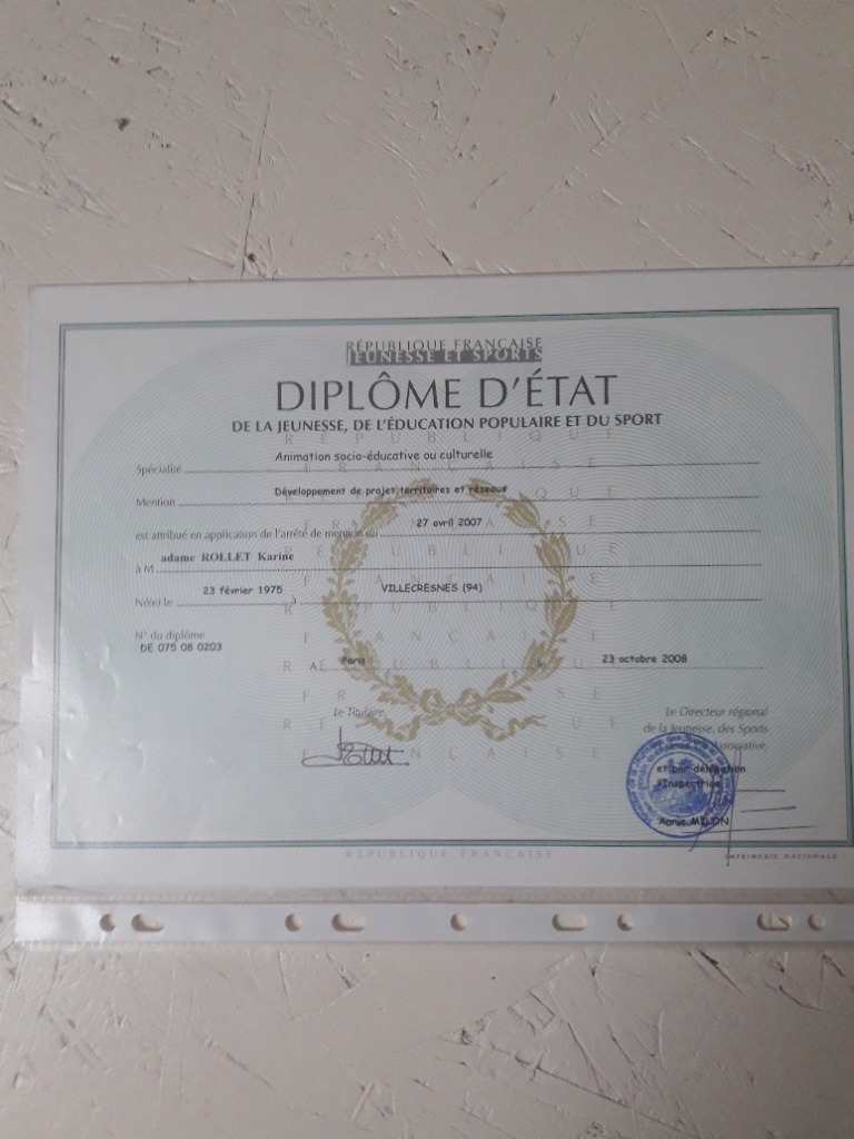 photo diplome Karine Rollet