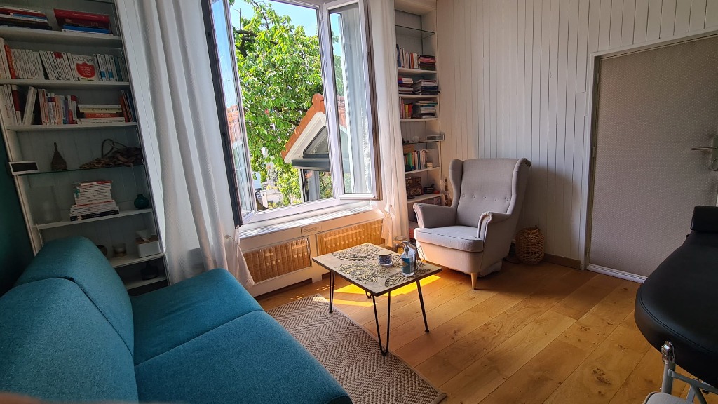 photo cabinet Helene Faucon