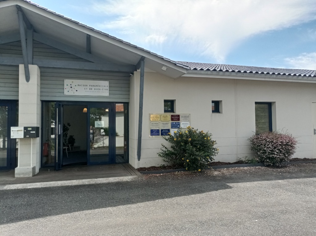 photo cabinet Cynthia GARDERET