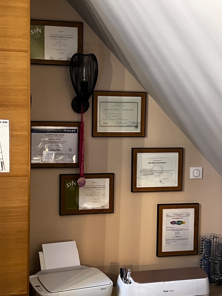 photo diplome Anne-Lyse Faucher