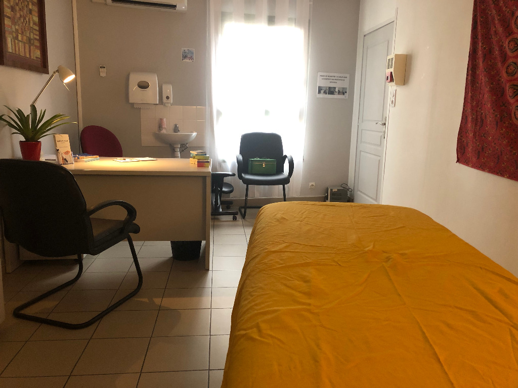 photo cabinet Shoshana MIZRAHI