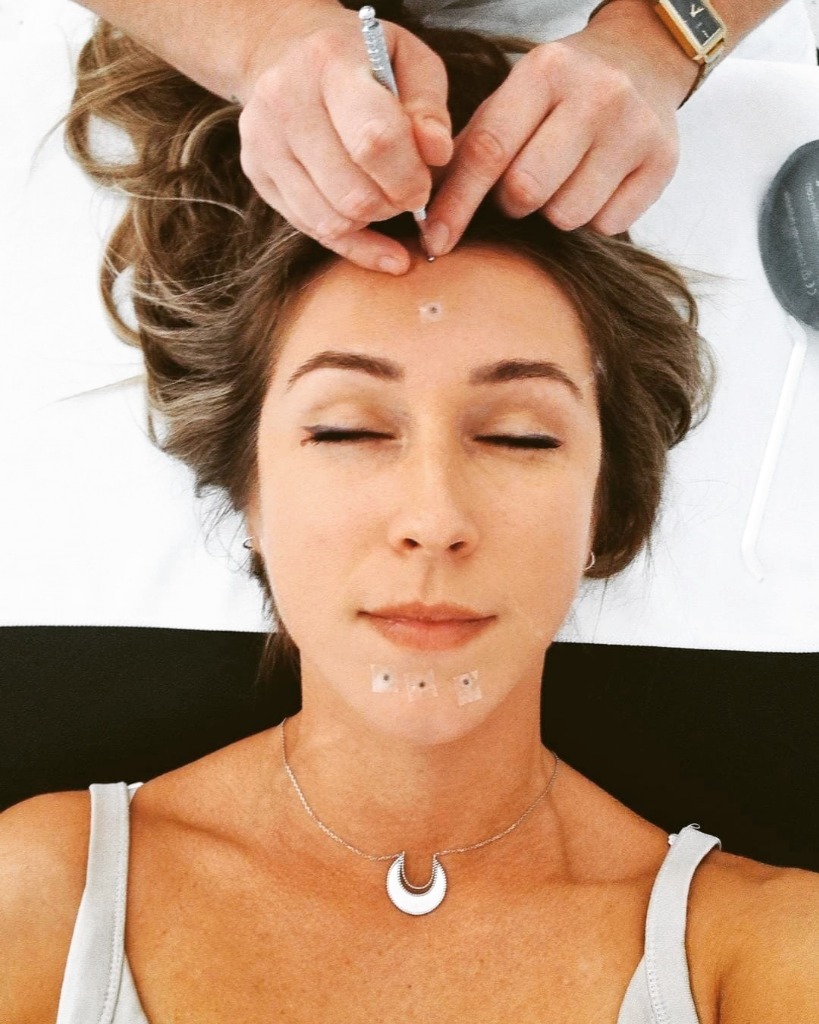 photo seance Chloé Foucault Réflexologue