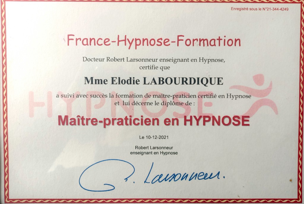 photo diplome Elodie Candido