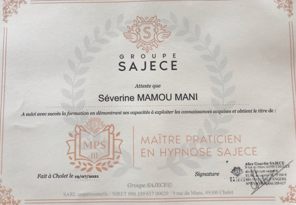 photo diplome Séverine Mamou Mani