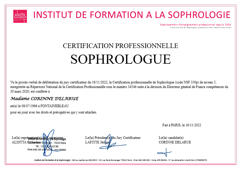 photo diplome Corinne Delarue Sophrologue - Massages - Hypnose