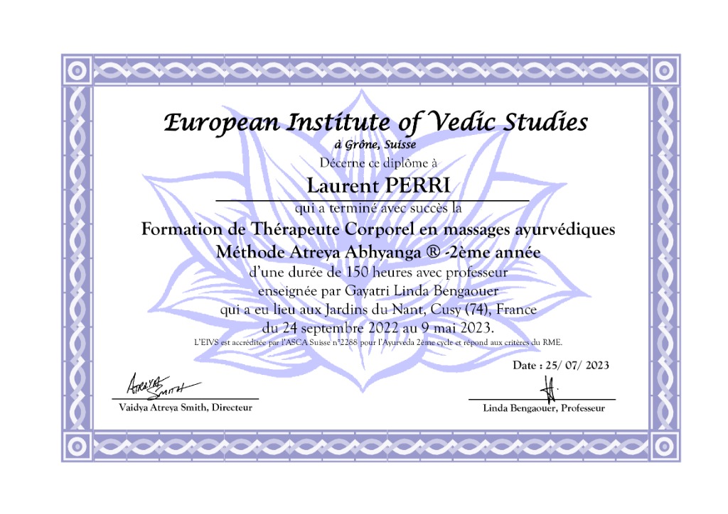 photo diplome Laurent Perri