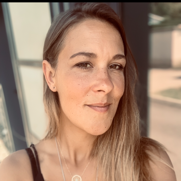 ✏️ Claudine Sénéchal