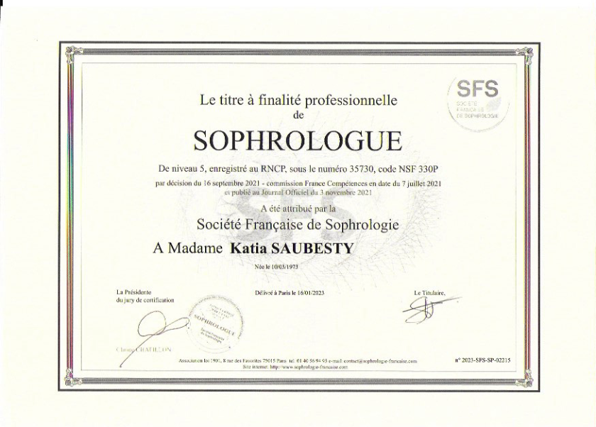 photo diplome Katia SAUBESTY