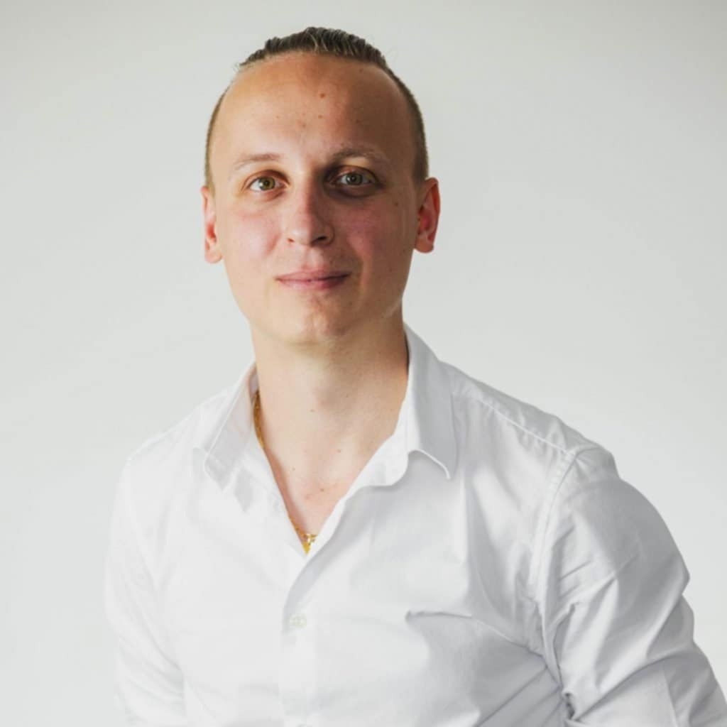 photo portrait Luca Ferrucci